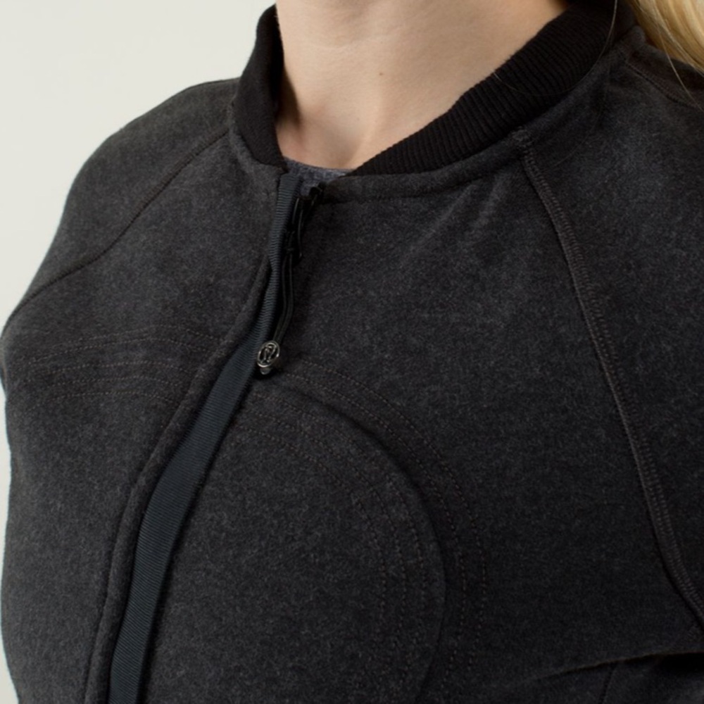 Lululemon Scuba Hoodie *Detachable Hood size 6 - Picture 14 of 16
